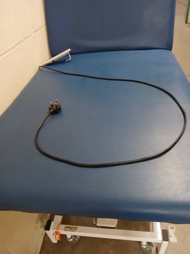 Electric examination couch - Bariatric size