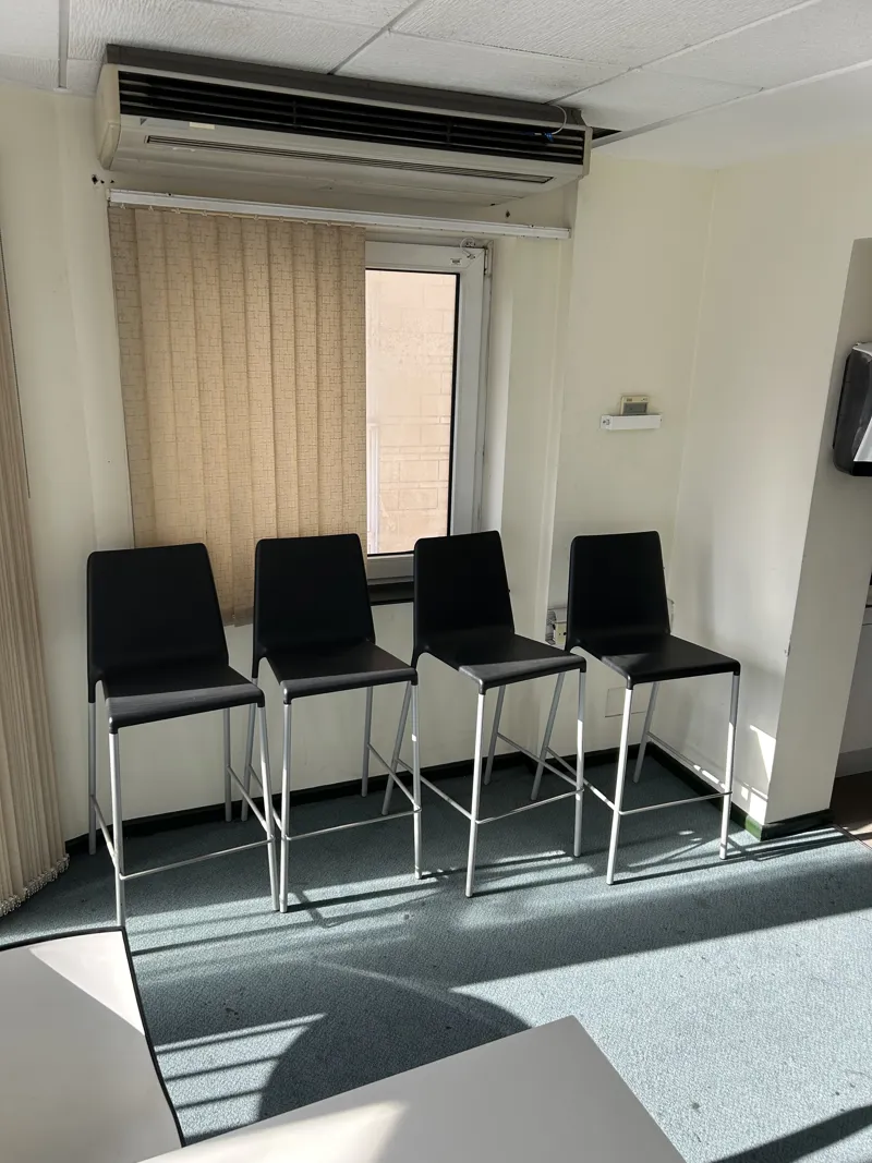 4x Black and White Stacking Bar Stools