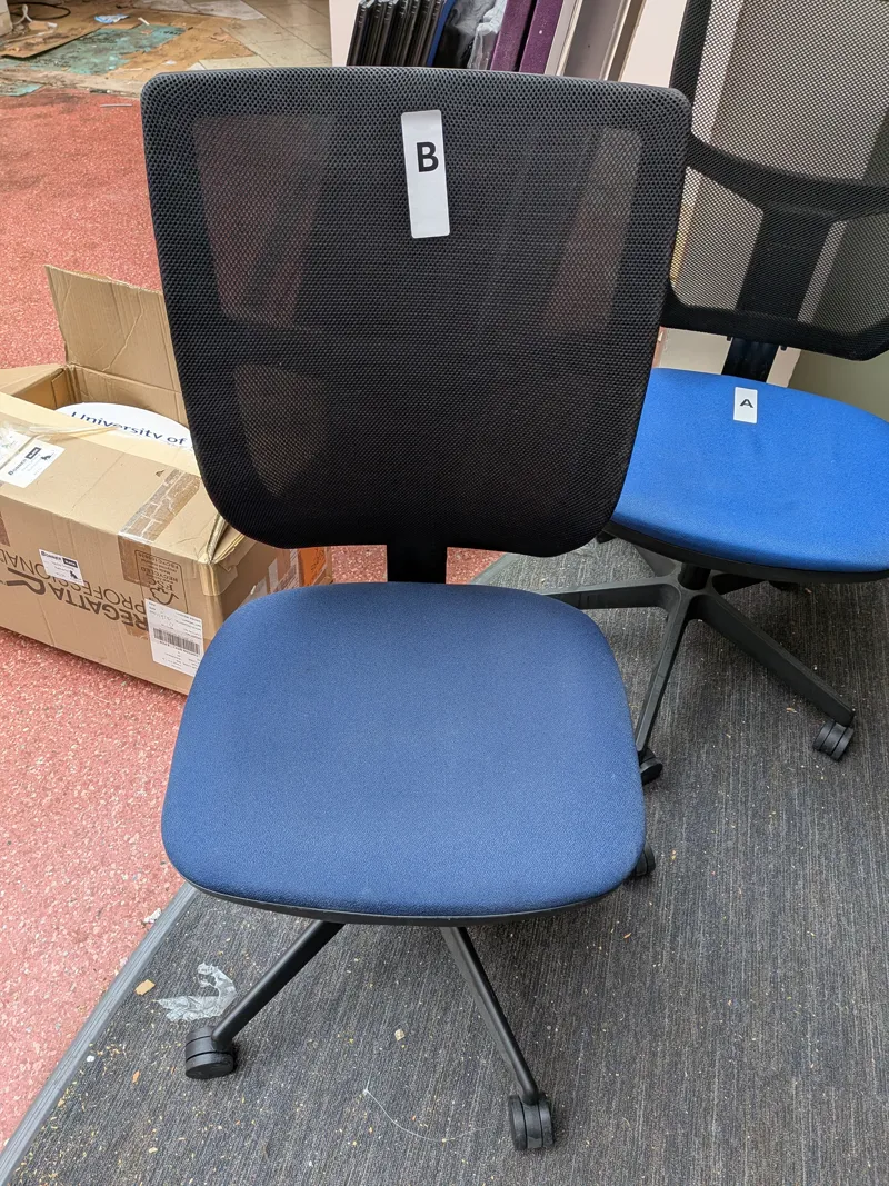 Task Chair B