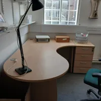 Large corner desk (desk only)