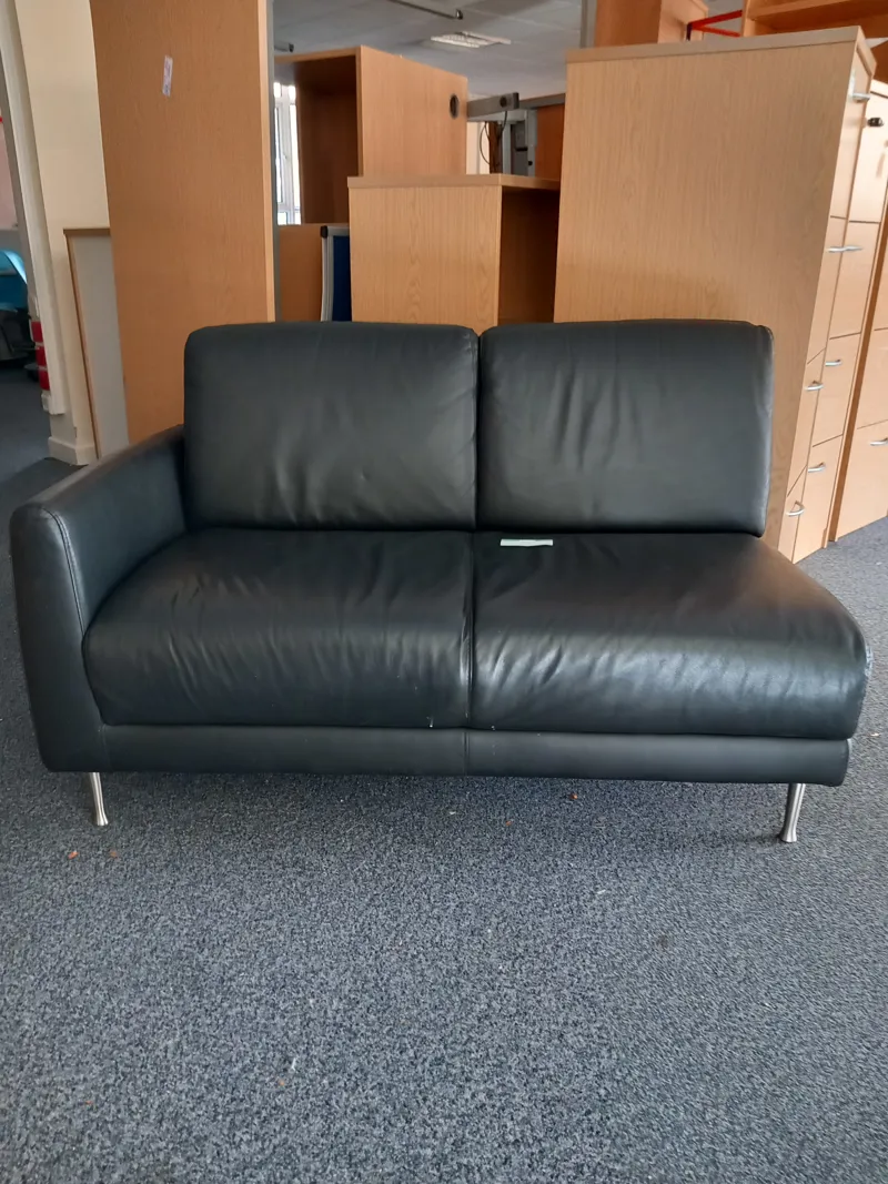 (5E) 2 seater settee