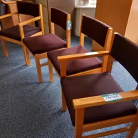 (4O) chairs brown