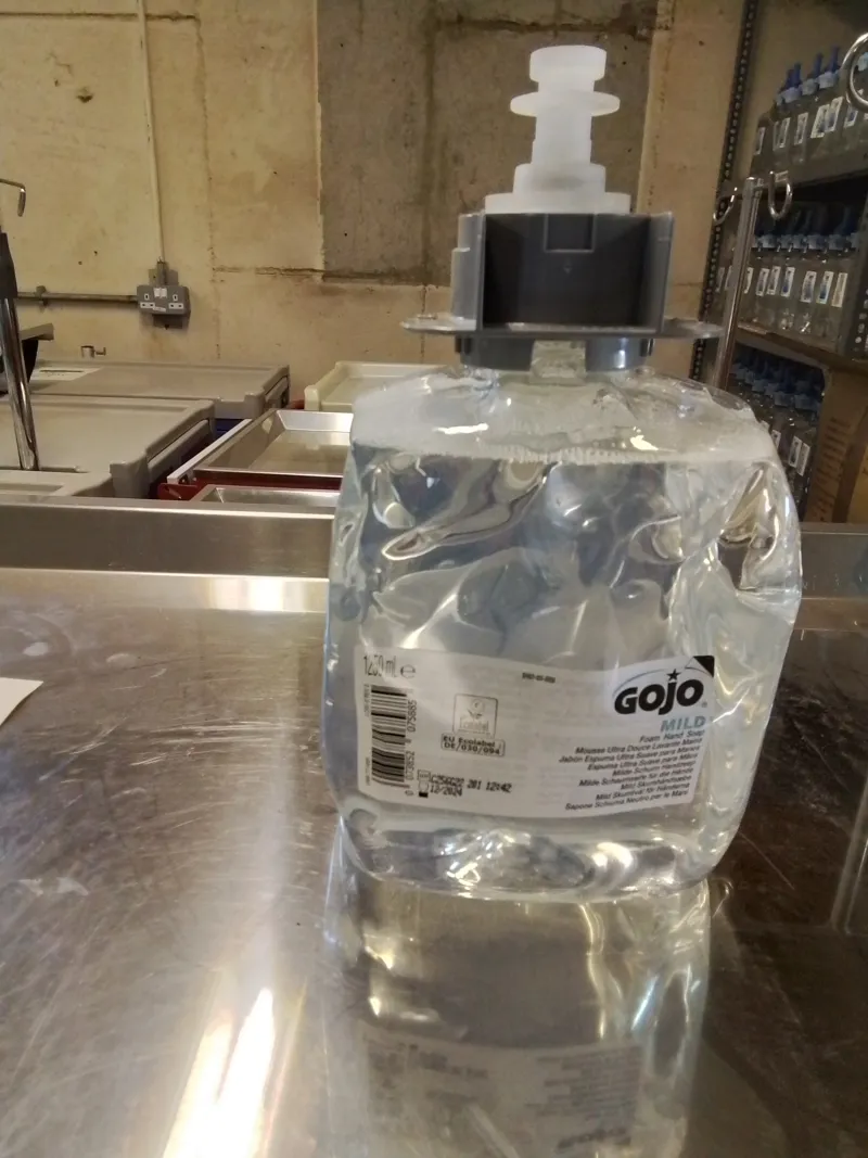 GOJO Mild Lotion Hand Sanitiser Dispenser Refill