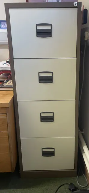 4-Drawer Lockable Metal Lateral Filing Cabinet