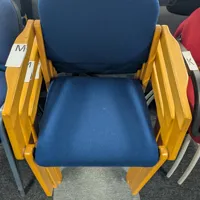Visitors Chair M - Blue